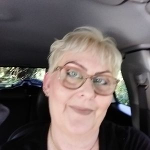 Meet your Posher, Hope